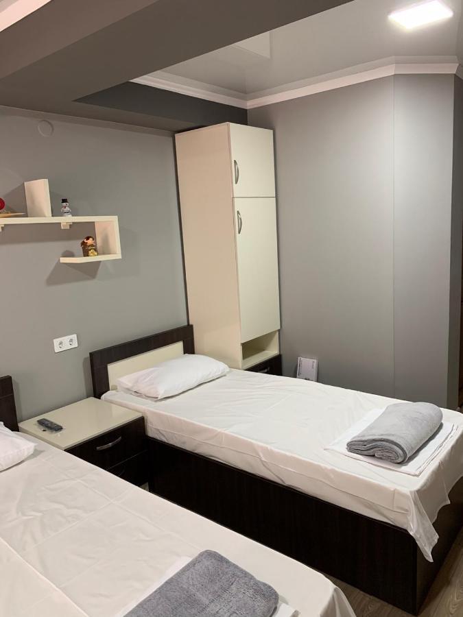 Art Hole Bed & Breakfast คูทายสิ ภายนอก รูปภาพ