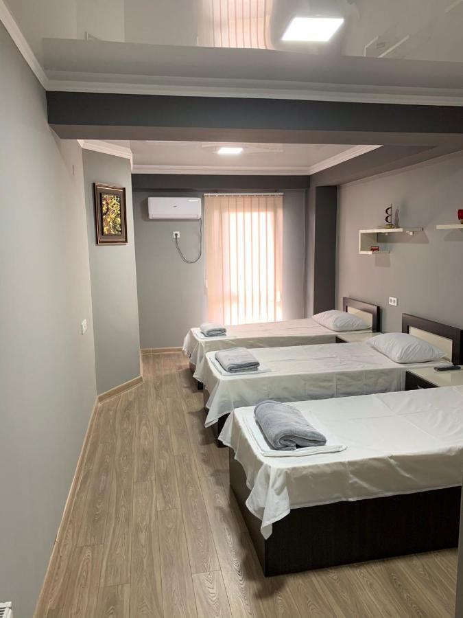 Art Hole Bed & Breakfast คูทายสิ ภายนอก รูปภาพ