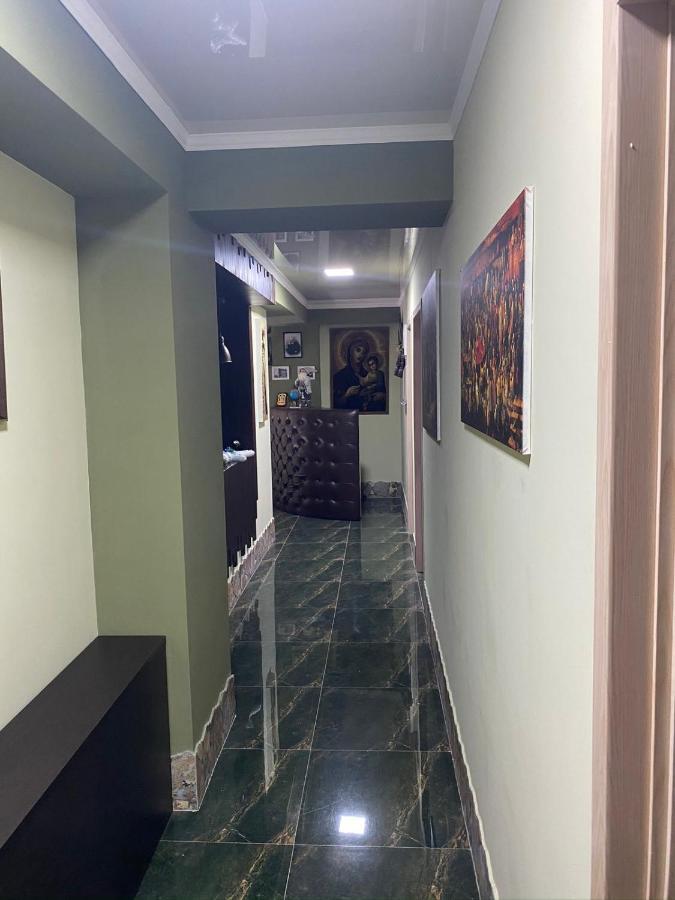 Art Hole Bed & Breakfast คูทายสิ ภายนอก รูปภาพ