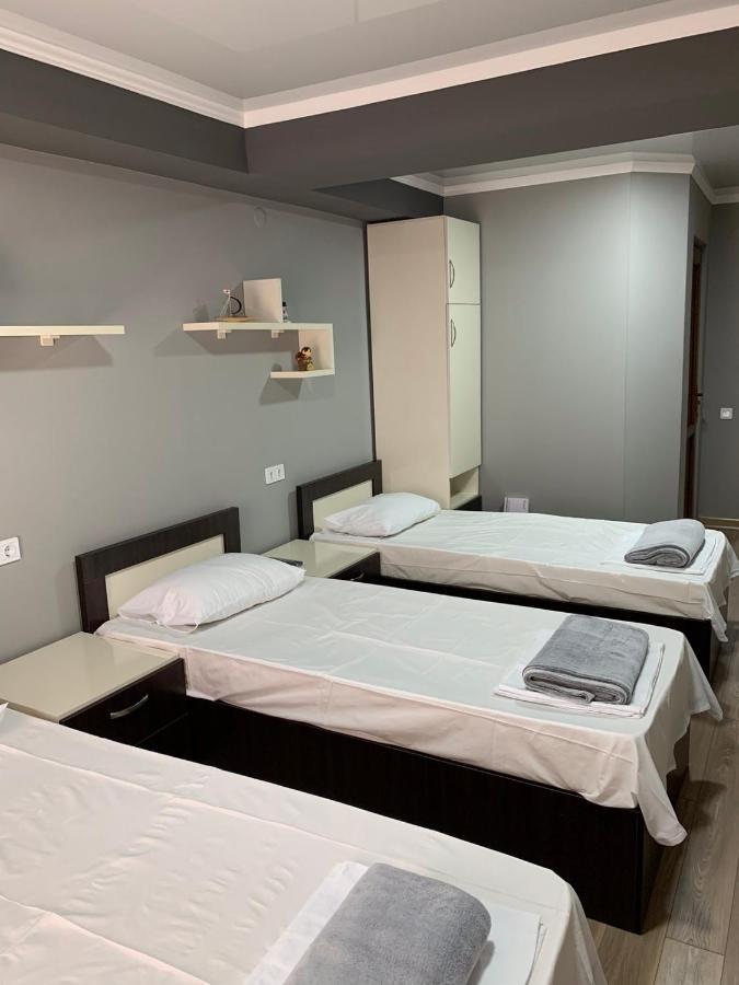 Art Hole Bed & Breakfast คูทายสิ ภายนอก รูปภาพ